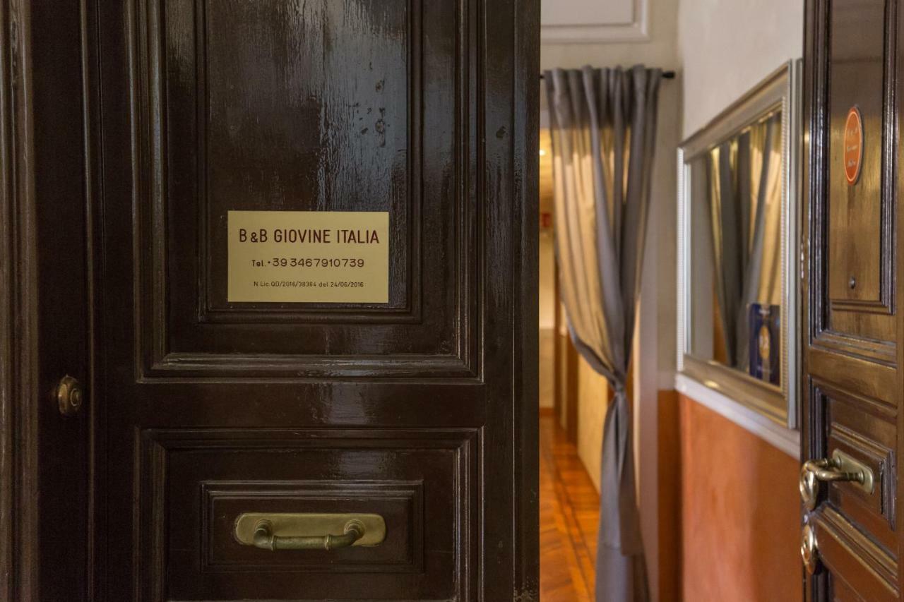 B&B Giovine Italia Rome Bagian luar foto